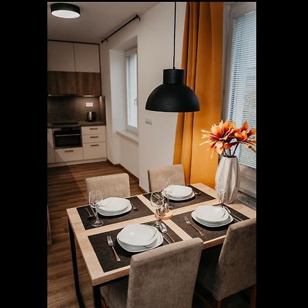 Old Town City Center Apartment 2 - Private Parking Included Košice Exterior foto