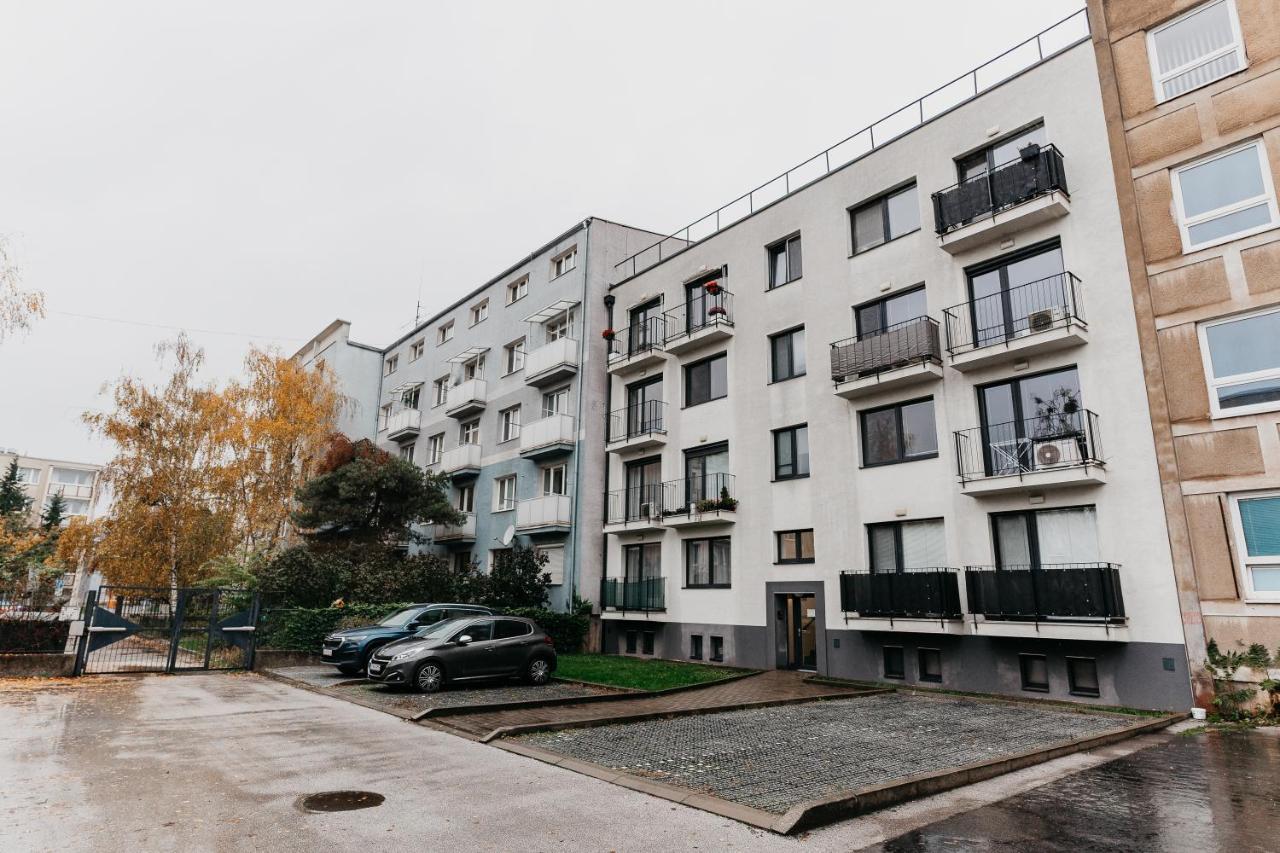 Old Town City Center Apartment 2 - Private Parking Included Košice Exterior foto